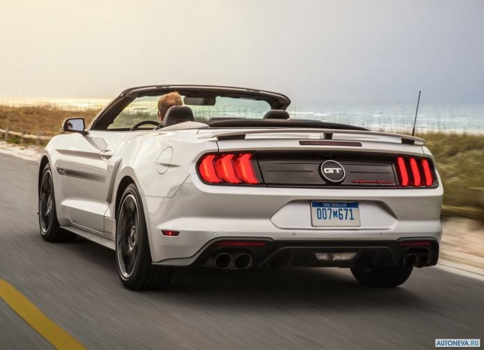 2019 Ford Mustang GT California Special - фотография 6 из 8
