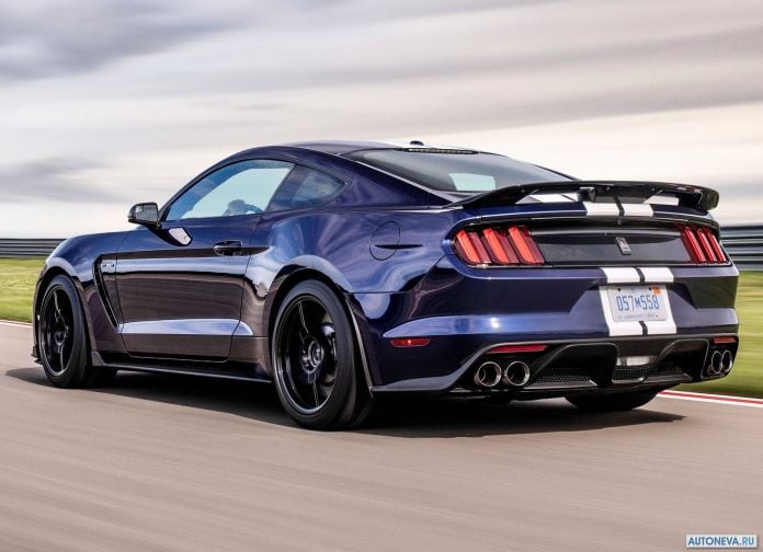 2019 Ford Mustang Shelby GT350 - фотография 4 из 10 2019 Ford Mustang Shelby GT350 - фотография 4 из 10