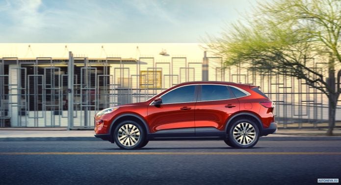 2020 Ford Escape - фотография 6 из 21