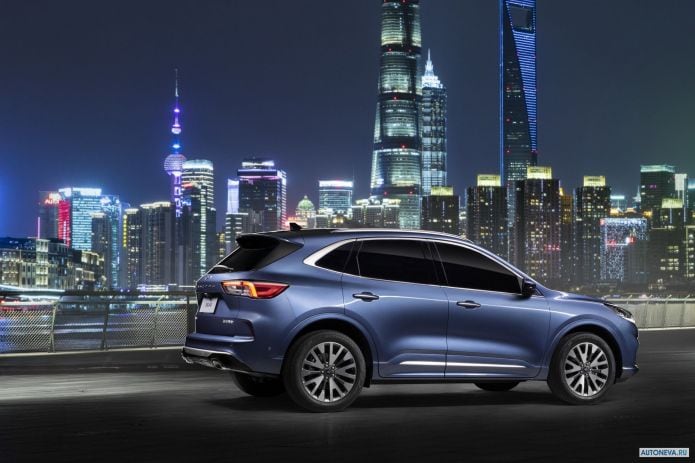 2020 Ford Escape - фотография 8 из 21