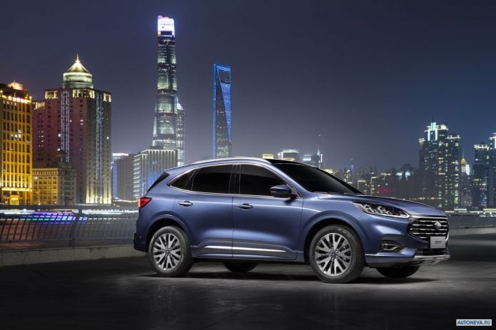 2020 Ford Escape - фотография 9 из 21