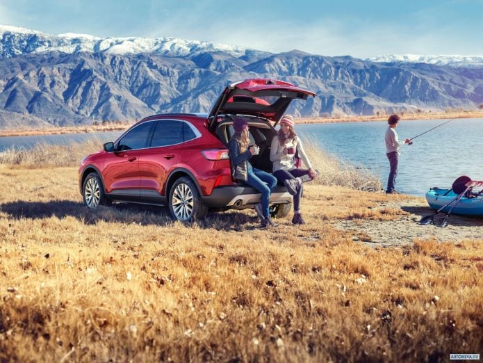 2020 Ford Escape - фотография 13 из 21