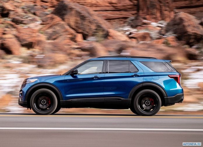 2020 Ford Explorer ST - фотография 4 из 21