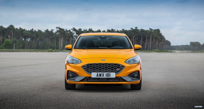 2020 Ford Focus ST - фотография 7 из 40