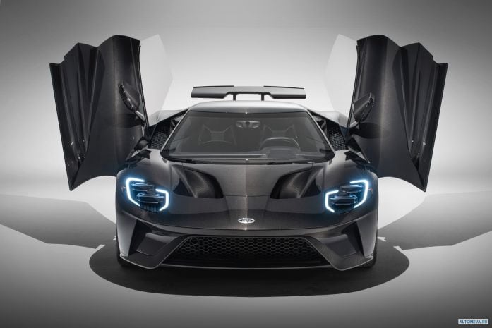 2020 Ford GT Liquid Carbon - фотография 1 из 13