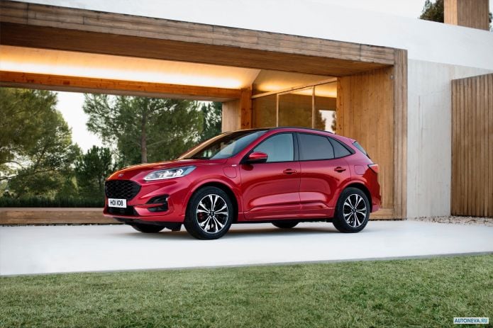 2020 Ford Kuga - фотография 6 из 17