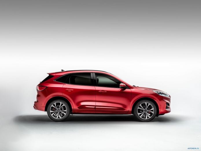 2020 Ford Kuga - фотография 9 из 17