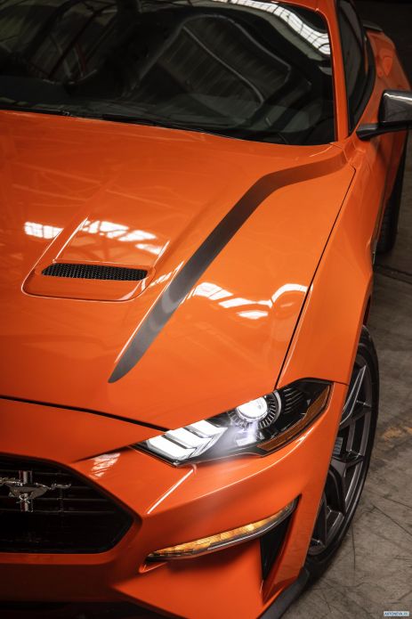 2020 Ford Mustang EcoBoost High Performance Package - фотография 15 из 17 2020 Ford Mustang EcoBoost High Performance Package - фотография 15 из 17