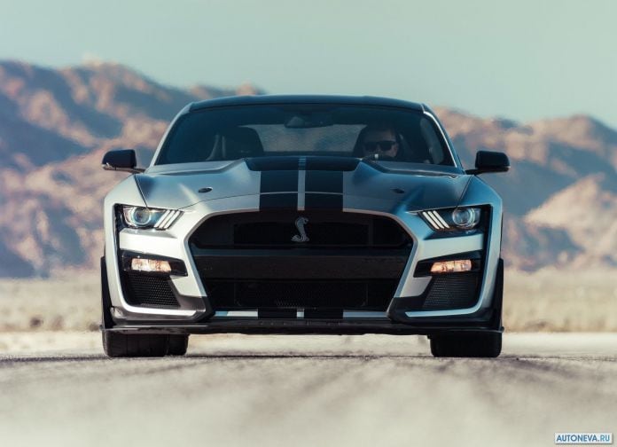 2020 Ford Mustang Shelby GT500 - фотография 25 из 86