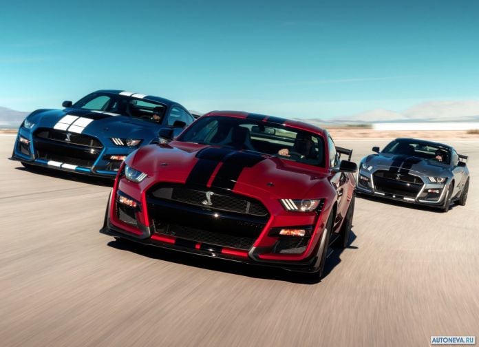 2020 Ford Mustang Shelby GT500 - фотография 38 из 86