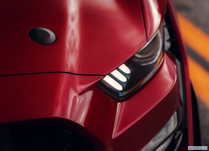2020 Ford Mustang Shelby GT500 - фотография 60 из 86