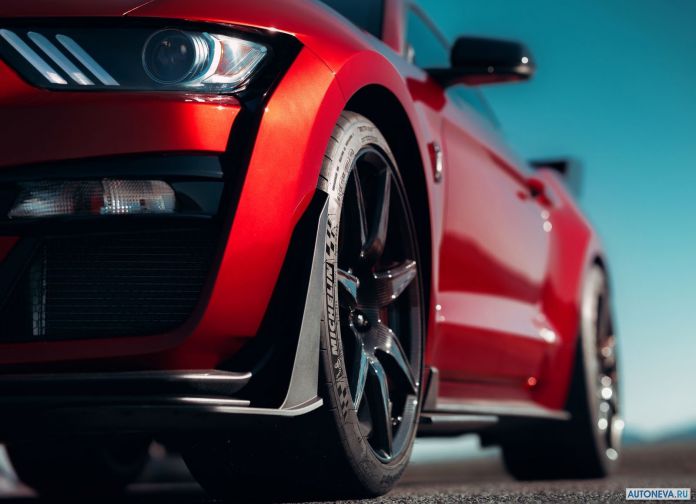 2020 Ford Mustang Shelby GT500 - фотография 61 из 86