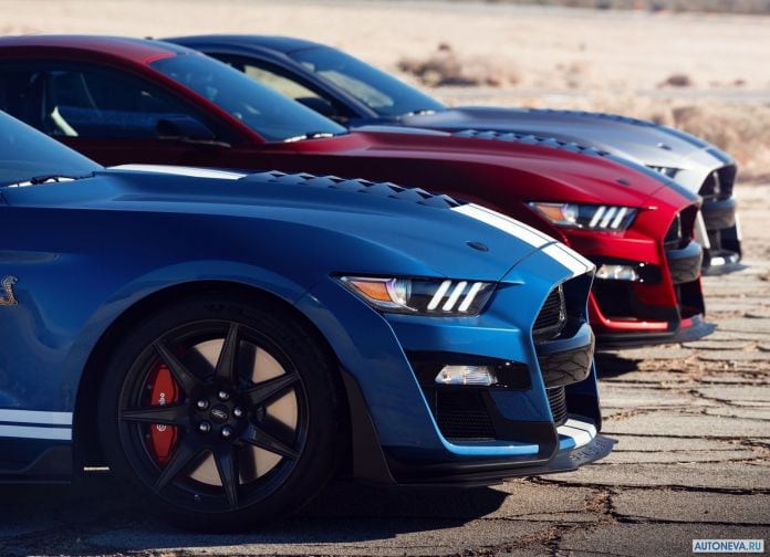 2020 Ford Mustang Shelby GT500 - фотография 68 из 86