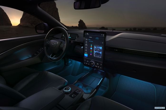 2021 Ford Mustang Mach-e 1-4 - фотография 11 из 25