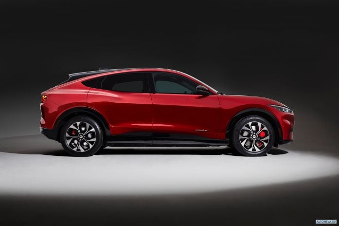 2021 Ford Mustang Mach-e X - фотография 7 из 22