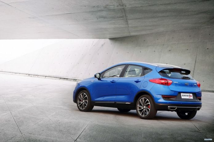 2017 Geely Emgrand GS Sport - фотография 8 из 17 2017 Geely Emgrand GS Sport - фотография 8 из 17