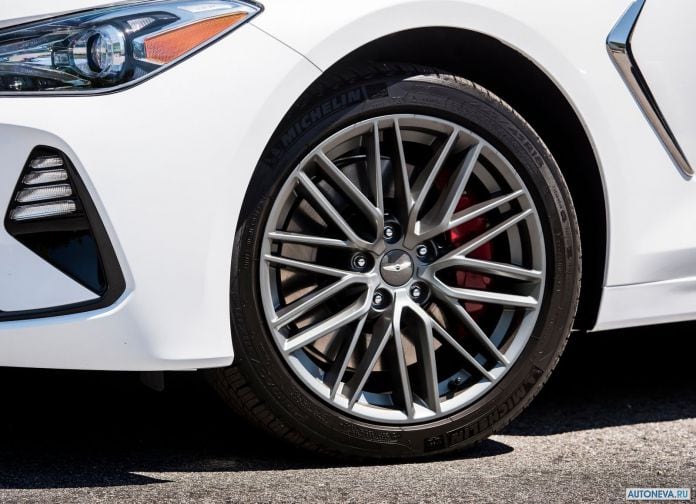 2019 Genesis G70 - фотография 116 из 137 2019 Genesis G70 - фотография 116 из 137