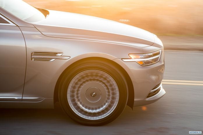 2020 Genesis G90 - фотография 39 из 40