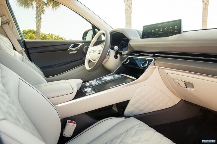 2021 Genesis GV80 - фотография 17 из 40 2021 Genesis GV80 - фотография 17 из 40