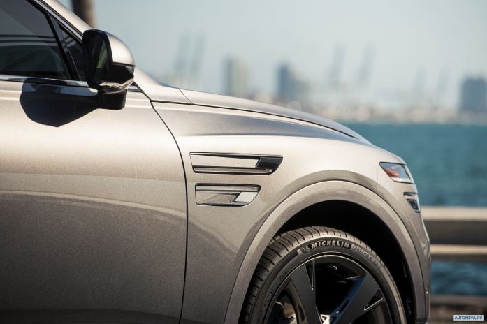 2021 Genesis GV80 - фотография 33 из 40 2021 Genesis GV80 - фотография 33 из 40