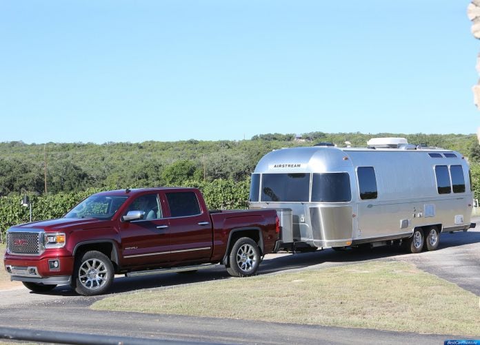 2014 GMC Sierra Denali - фотография 14 из 29 2014 GMC Sierra Denali - фотография 14 из 29