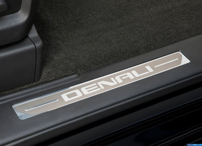 2014 GMC Sierra Denali - фотография 26 из 29 2014 GMC Sierra Denali - фотография 26 из 29