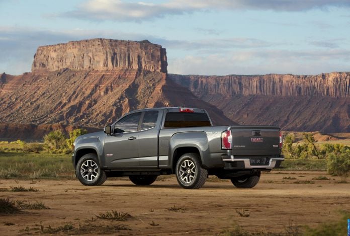 2015 GMC Canyon - фотография 2 из 17 2015 GMC Canyon - фотография 2 из 17