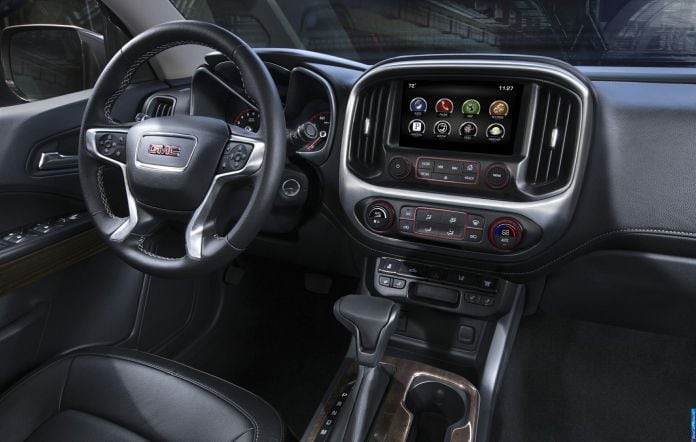 2015 GMC Canyon - фотография 16 из 17 2015 GMC Canyon - фотография 16 из 17