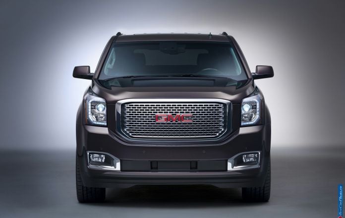 2015 GMC Yukon Denali - фотография 9 из 17 2015 GMC Yukon Denali - фотография 9 из 17