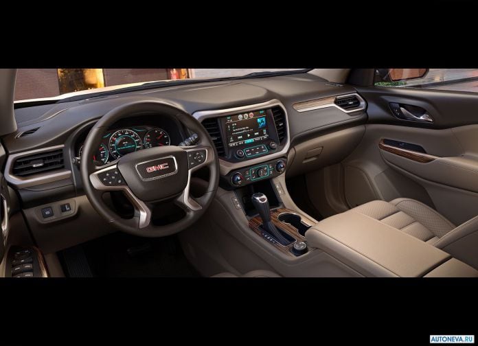2017 GMC Acadia - фотография 10 из 12 2017 GMC Acadia - фотография 10 из 12