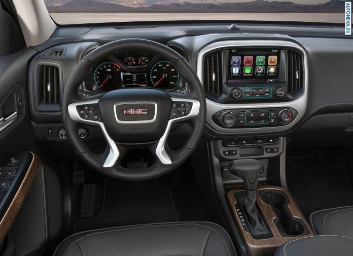 2017 GMC Canyon Denali - фотография 4 из 9 2017 GMC Canyon Denali - фотография 4 из 9