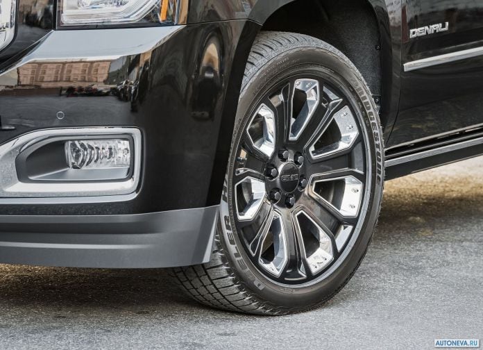 2018 GMC Yukon Denali - фотография 43 из 46 2018 GMC Yukon Denali - фотография 43 из 46