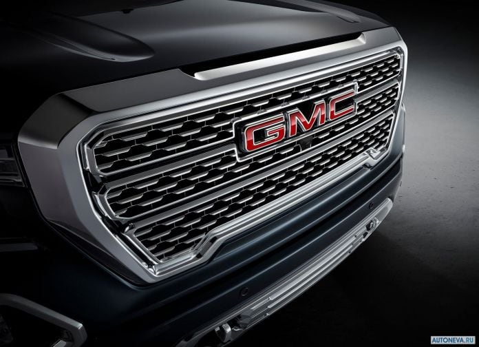 2019 GMC Sierra Denali - фотография 28 из 44