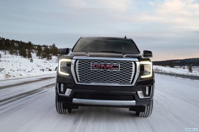 2020 GMC Yukon Denali - фотография 1 из 29