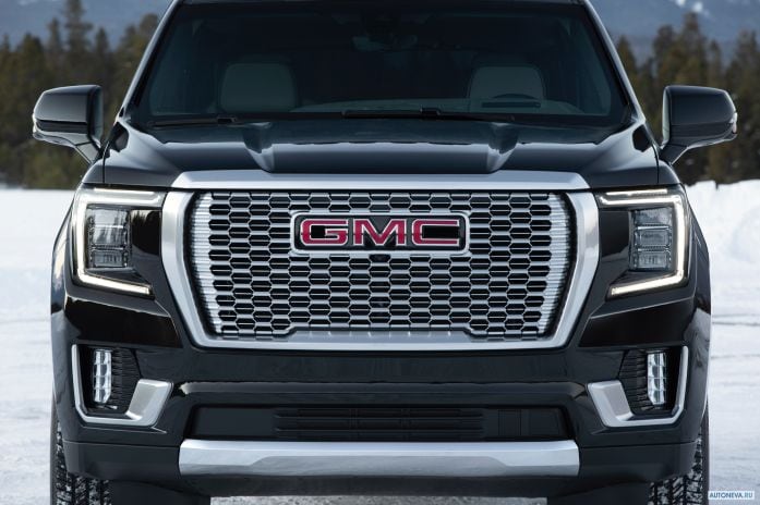 2020 GMC Yukon Denali - фотография 28 из 29