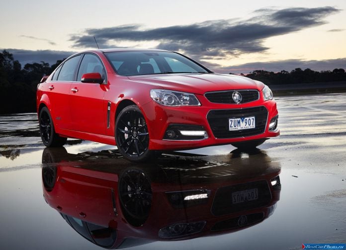 2014 Holden VF Commodore SSV Redline - фотография 2 из 39 2014 Holden VF Commodore SSV Redline - фотография 2 из 39