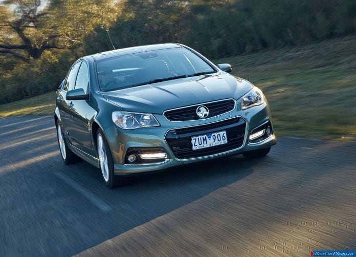 2014 Holden VF Commodore SSV Redline - фотография 10 из 39