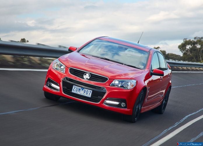 2014 Holden VF Commodore SSV Redline - фотография 13 из 39