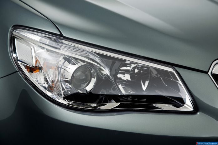 2014 Holden VF Commodore - фотография 13 из 45 2014 Holden VF Commodore - фотография 13 из 45