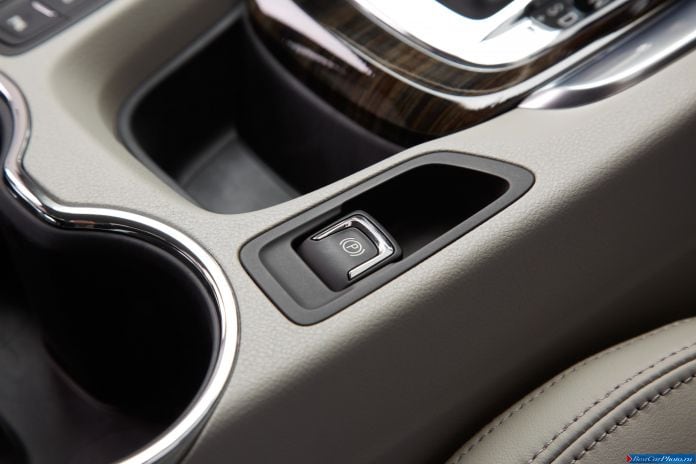 2014 Holden VF Commodore - фотография 29 из 45 2014 Holden VF Commodore - фотография 29 из 45