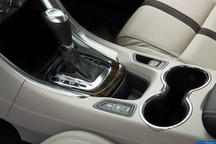 2014 Holden VF Commodore - фотография 30 из 45 2014 Holden VF Commodore - фотография 30 из 45