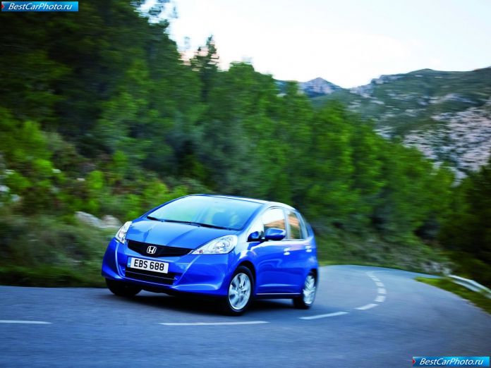 2011 Honda Jazz - фотография 10 из 51