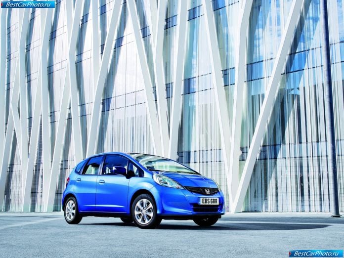 2011 Honda Jazz - фотография 11 из 51