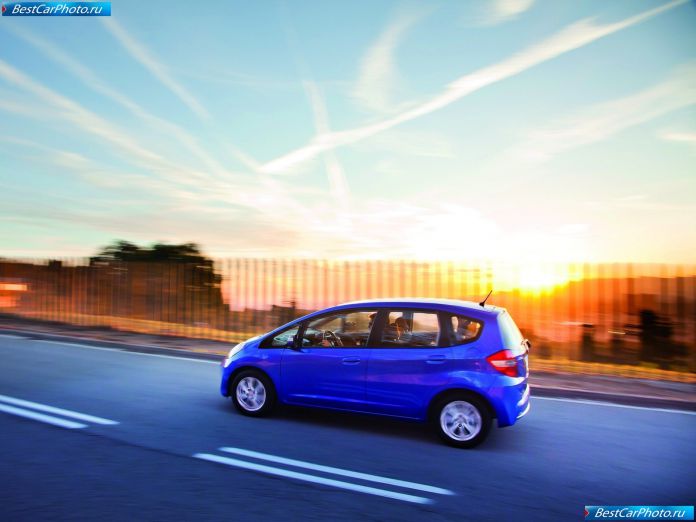 2011 Honda Jazz - фотография 18 из 51