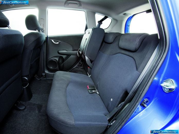 2011 Honda Jazz - фотография 40 из 51