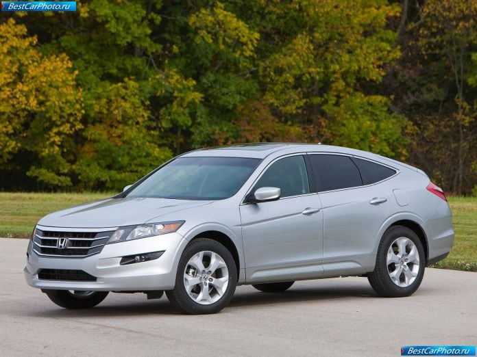 2012 Honda Crosstour - фотография 4 из 59