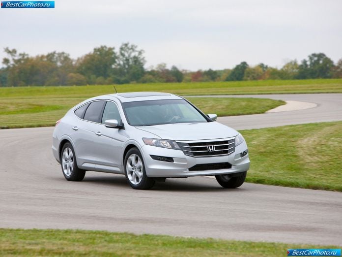 2012 Honda Crosstour - фотография 6 из 59