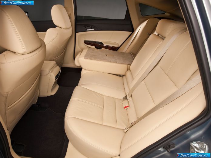 2012 Honda Crosstour - фотография 31 из 59