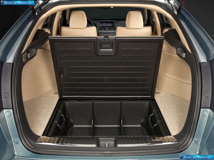 2012 Honda Crosstour - фотография 41 из 59