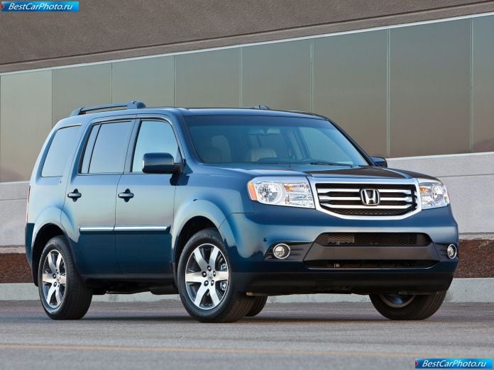 2012 Honda Pilot - фотография 2 из 40